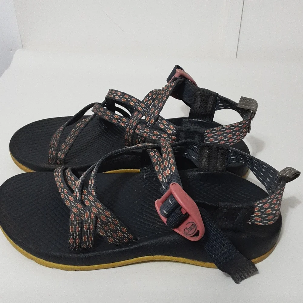 Chaco Girls‎ 4 Strappy Crossover Classic Sandal
